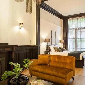 https://b-in-antwerp-2.brusselshotelsbook.com