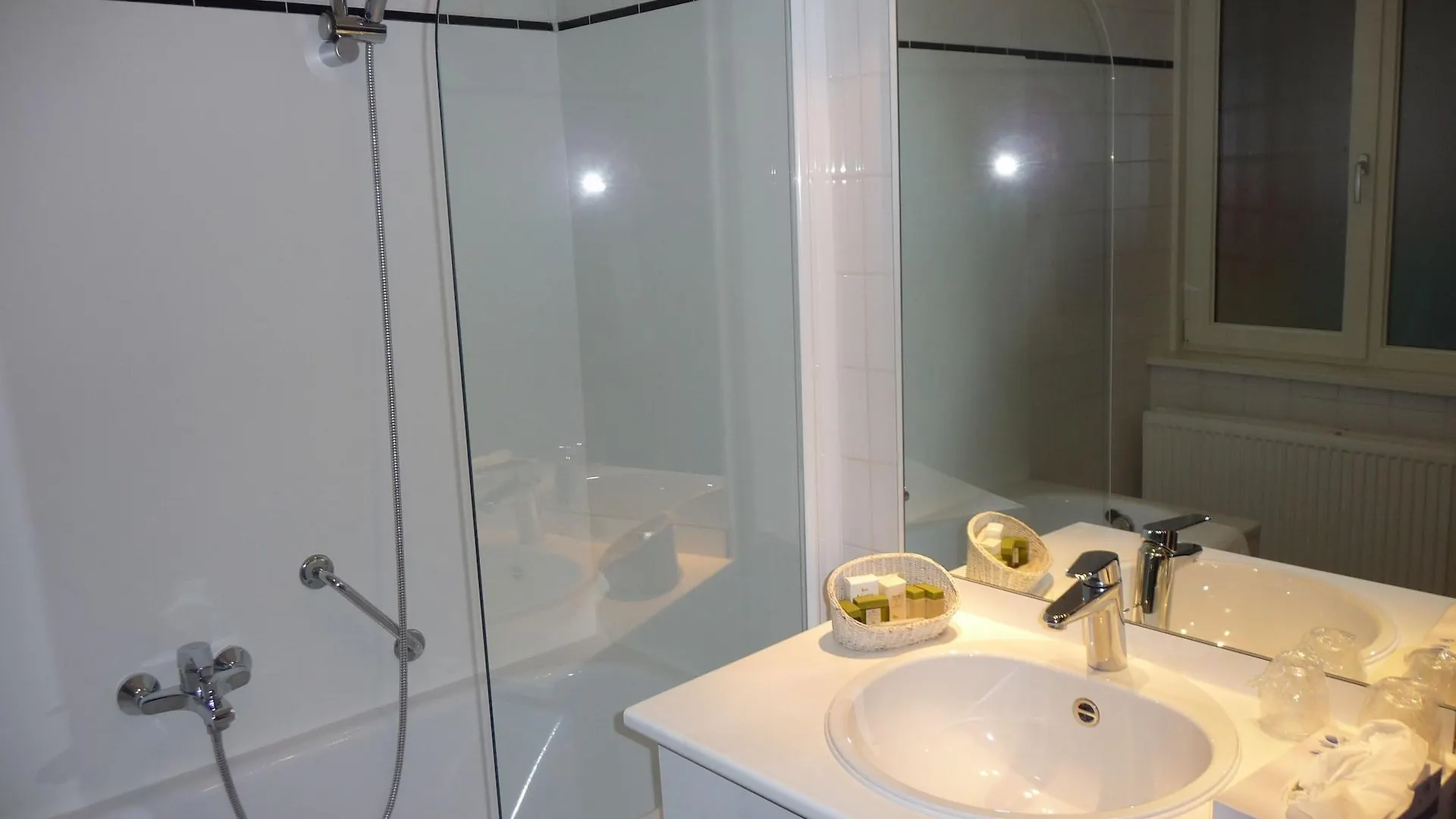 Hotel Het Gheestelic Hof By Cw Hotel Collection Brugge Belgium