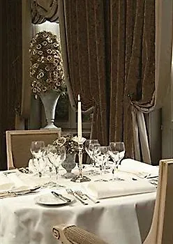 Hotel Het Gheestelic Hof By Cw Hotel Collection Brugge